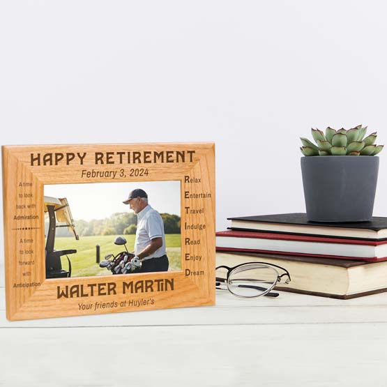 Red Alder Picture Frame With Golfing Man Photo And Engraved With Happy Retirement Messages And Details On Shelf With Books