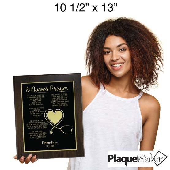 Size Guide With Happy Woman Holding A Custom Metal Plaque With Wood Board And Laser Engraved With Complete Nurse’s Prayer